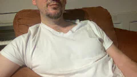 Snapshot of boludopeludo chatting on 11, 2, 2025 edilsonrd online show from 11, 2, 2025