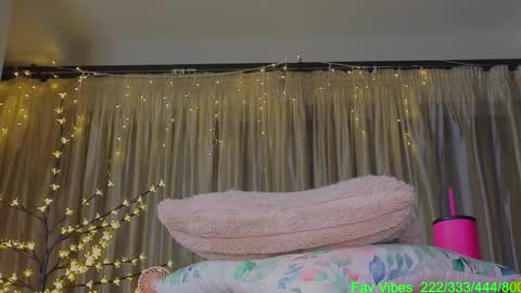 Bomb Ass online show from 28, 9, 2025