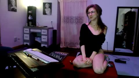 BombshellBaeby online show from 5, 7, 2026