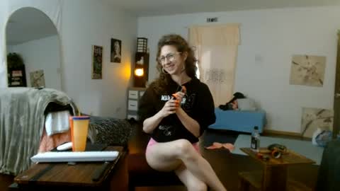 BombshellBaeby online show from 19, 7, 2026