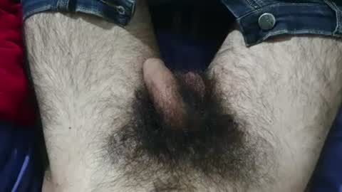 Im Bom - Tip if You Liked my Hairy Body - Private Show is Open - Read more about me in the bio below online show from 19, 6, 2026