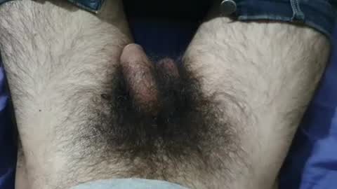 Im Bom - Tip if You Liked my Hairy Body - Private Show is Open - Read more about me in the bio below online show from 27, 6, 2026