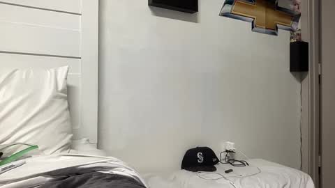 boner4you1994 online show from 13, 10, 2025