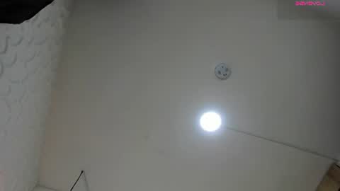 bonet_iris online show from 14, 7, 2026