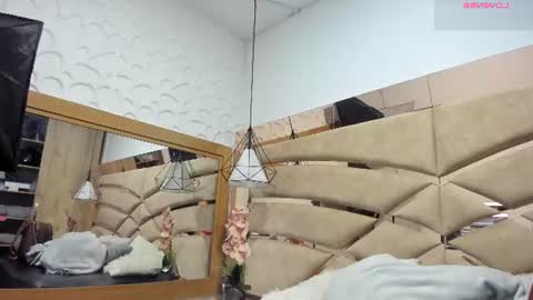 bonet_iris online show from 18, 7, 2026
