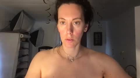 Bonnie online show from 16, 1, 2025