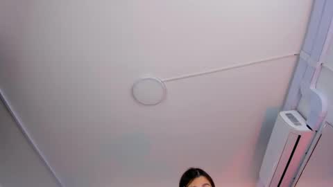 Bonnie  online show from 25, 2, 2025