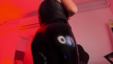 Bonnie  online show from 1, 2, 2026