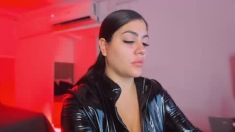 Bonnie  online show from 22, 6, 2026