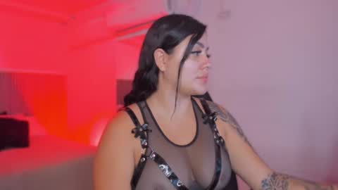 Bonnie  online show from 28, 6, 2026