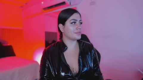 Bonnie  online show from 19, 7, 2026
