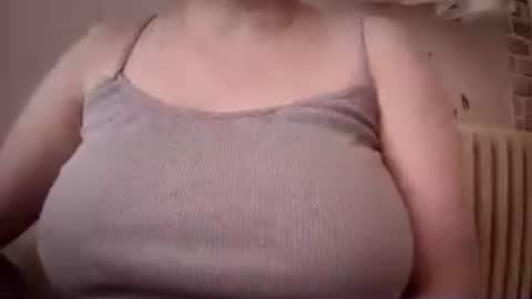 Snapshot of bonnie_jade chatting on 14, 7, 2026 Bonnie online show from 14, 7, 2026