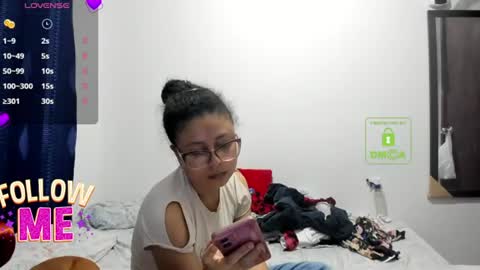 bonnie lam  hello welcome to my room I hope you have fun and you can reach your maximum pleasure here with me online show from 18, 6, 2026