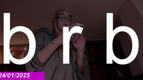 Snapshot of bonnie_luxury chatting on 24, 1, 2025 Bonnie Luxury online show from 24, 1, 2025