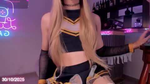 Snapshot of bonnie_luxury chatting on 30, 10, 2025 Bonnie Luxury online show from 30, 10, 2025