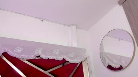 Snapshot of bonniecute_ chatting on 31, 5, 2026 online show from 31, 5, 2026