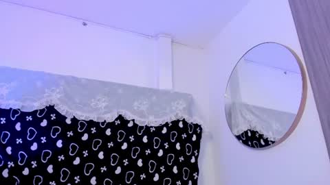 Snapshot of bonniecute_ chatting on 14, 6, 2026 online show from 14, 6, 2026