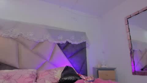   online show from 26, 6, 2026
