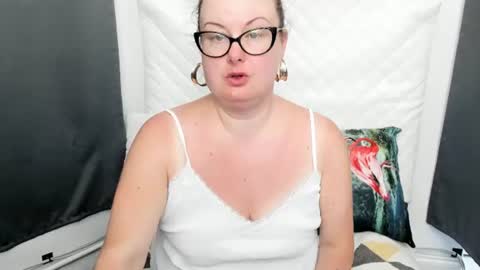 Bonnie online show from 27, 6, 2026