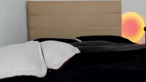 Bonnie  online show from 9, 3, 2025