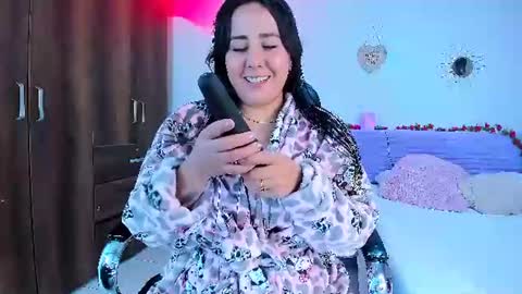 sofia  online show from 23, 7, 2026
