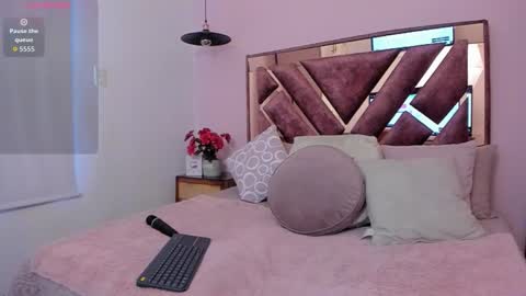 Bonny Jones online show from 22, 9, 2025