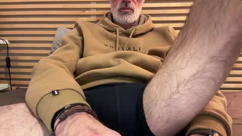 Snapshot of bonzo21 chatting on 14, 12, 2024 bonzo21 online show from 14, 12, 2024