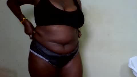 Snapshot of boobey_warden chatting on 4, 11, 2025 boobey_warden online show from 4, 11, 2025