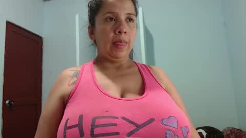 Luciana independent model online show from 13, 11, 2025