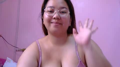 MommyMarie-Singlemom of 2. online show from 5, 5, 2026