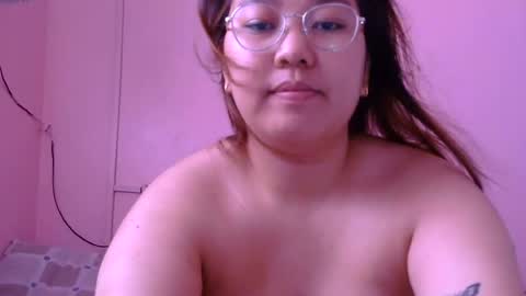 MommyMarie-Singlemom of 2. online show from 22, 6, 2026