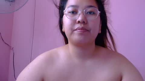 MommyMarie-Singlemom of 2. online show from 13, 7, 2026
