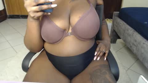 Snapshot of booby_candy chatting on 10, 10, 2025 booby_candy online show from 10, 10, 2025