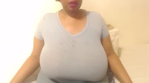 boobyqueen online show from 29, 9, 2025