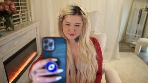 Snapshot of boobznbeer chatting on 11, 2, 2025 Miley online show from 11, 2, 2025