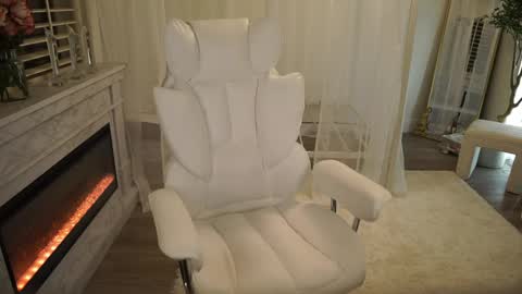 Snapshot of boobznbeer chatting on 11, 2, 2025 Miley online show from 11, 2, 2025