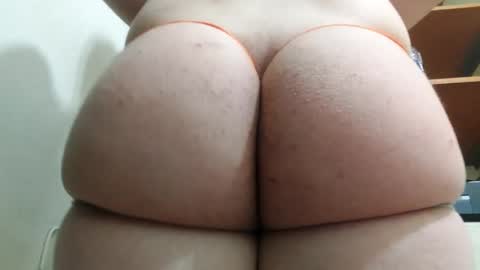 Snapshot of bootayfun chatting on 1, 3, 2025 online show from 1, 3, 2025