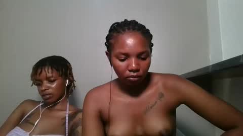 bootie_caramel online show from 24, 5, 2026