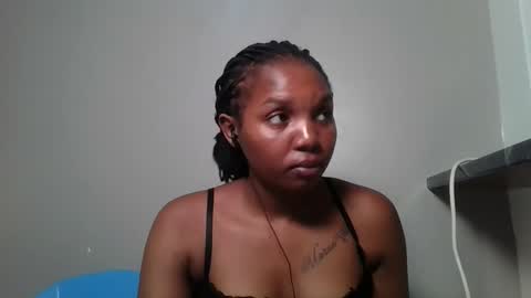 bootie_caramel online show from 27, 5, 2026
