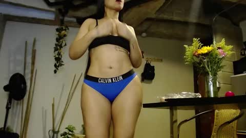 MARIANA online show from 3, 10, 2025