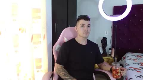 booyhott_ online show from 13, 11, 2025