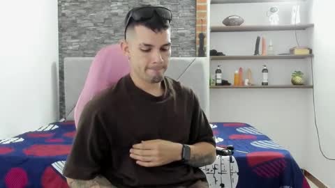 booyhott_ online show from 14, 3, 2026