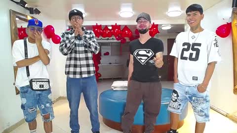 THOMAS AND DAMIAND online show from 29, 1, 2025