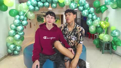 THOMAS AND DAMIAND online show from 5, 3, 2025