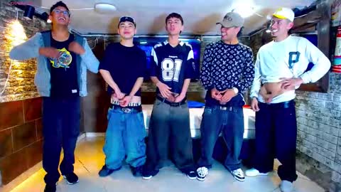 THOMAS AND DAMIAND online show from 17, 9, 2025