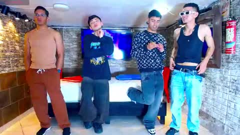 THOMAS AND DAMIAND online show from 22, 9, 2025