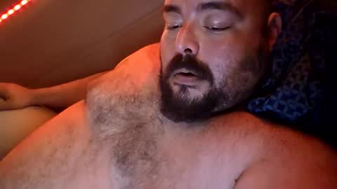 Snapshot of bossdeuce420 chatting on 18, 11, 2025 bossdeuce420 online show from 18, 11, 2025