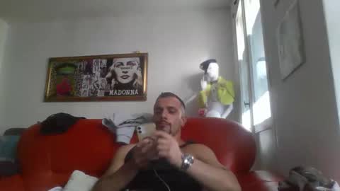BoundEagle1 online show from 25, 10, 2025