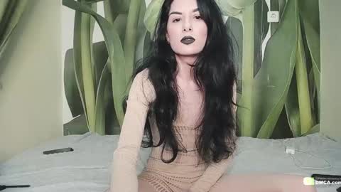 Helen  online show from 28, 12, 2024