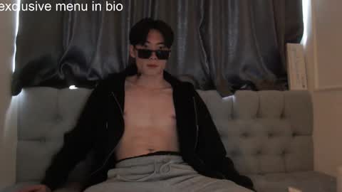 Snapshot of boxman556990 chatting on 20, 11, 2025 boxman556990 online show from 20, 11, 2025